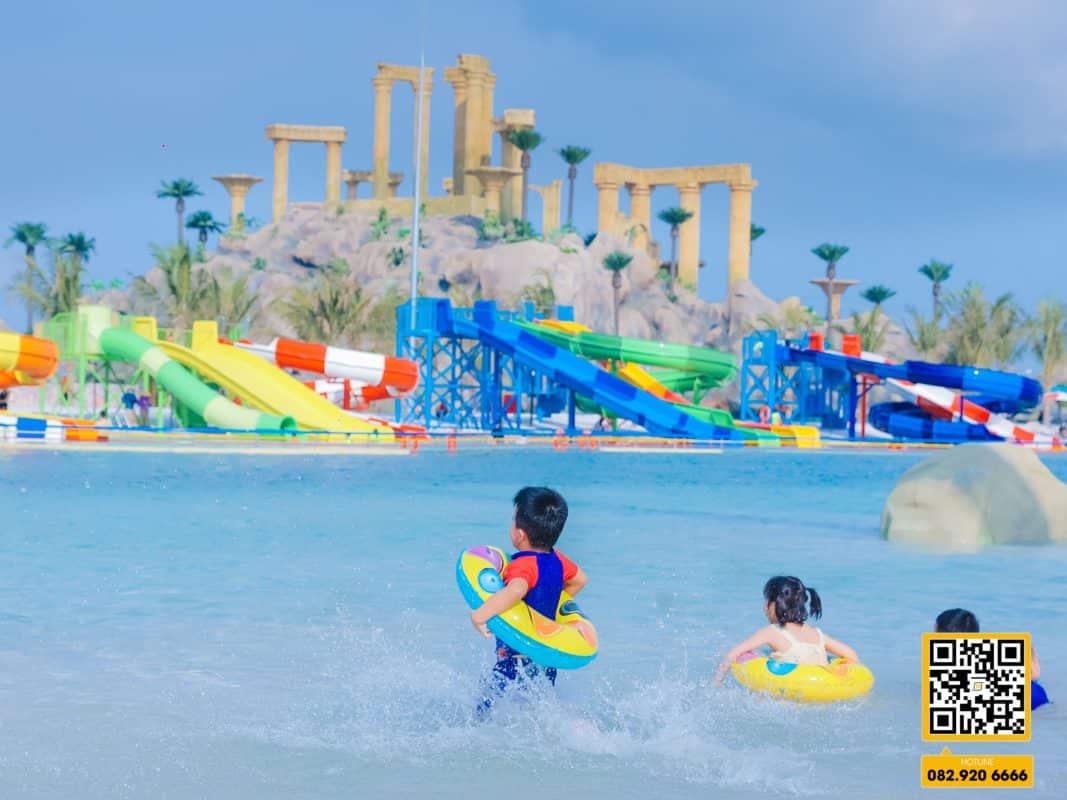 Giá vé công viên nước Ocean Park 2-3 mới nhất 2026 3 7
